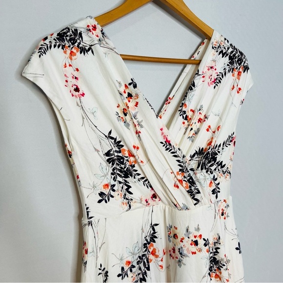 Tiffany Rose Maternity Japanese Garden ALESSANDRA JERSEY DRESS. Size 6/8. - Picture 8 of 16